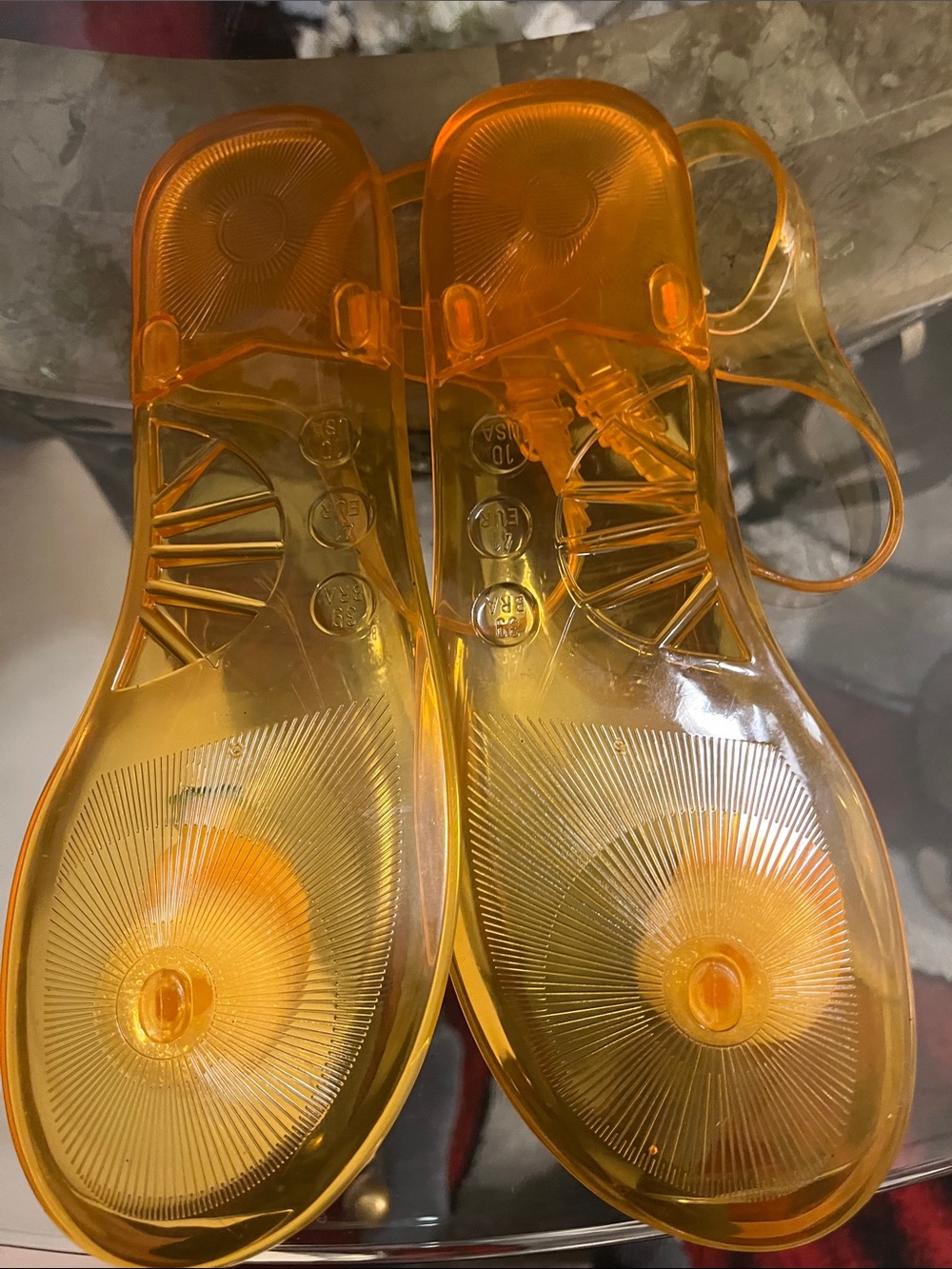 🍍🍍Katy Perry Collection Pineapple Jelly Sandals with Pineapple Charms🍍 - Picture 5 of 5